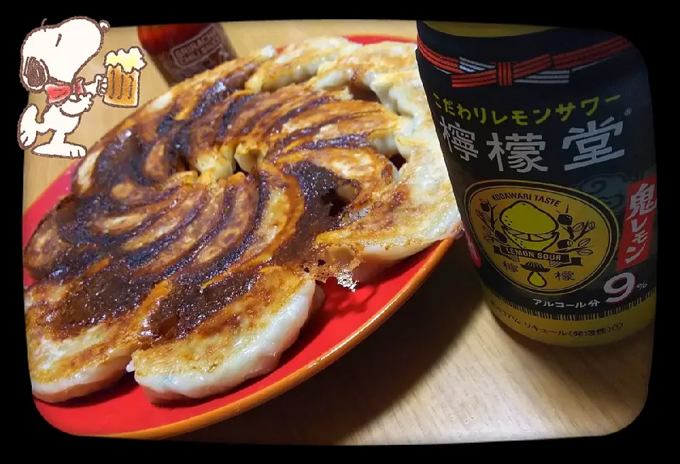 🥟🥟🥟🍻|ひとみんΨ(*´∀｀)Ψさん