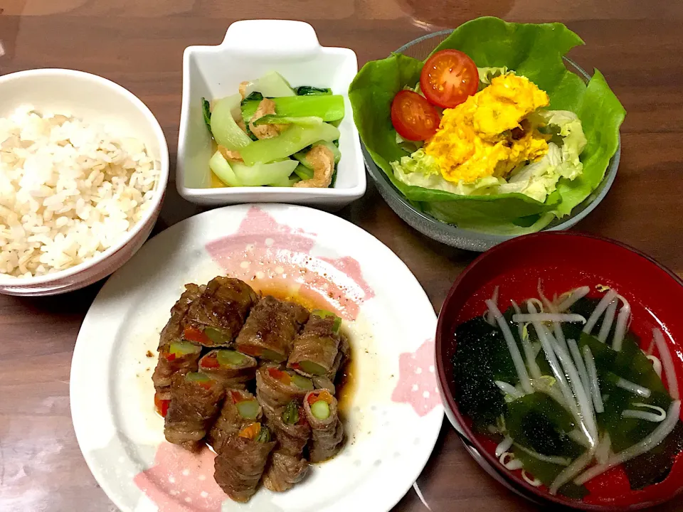 アスパラの牛肉巻き もやしとワカメの中華スープ カボチャサラダ 青梗菜の煮浸し|おさむん17さん