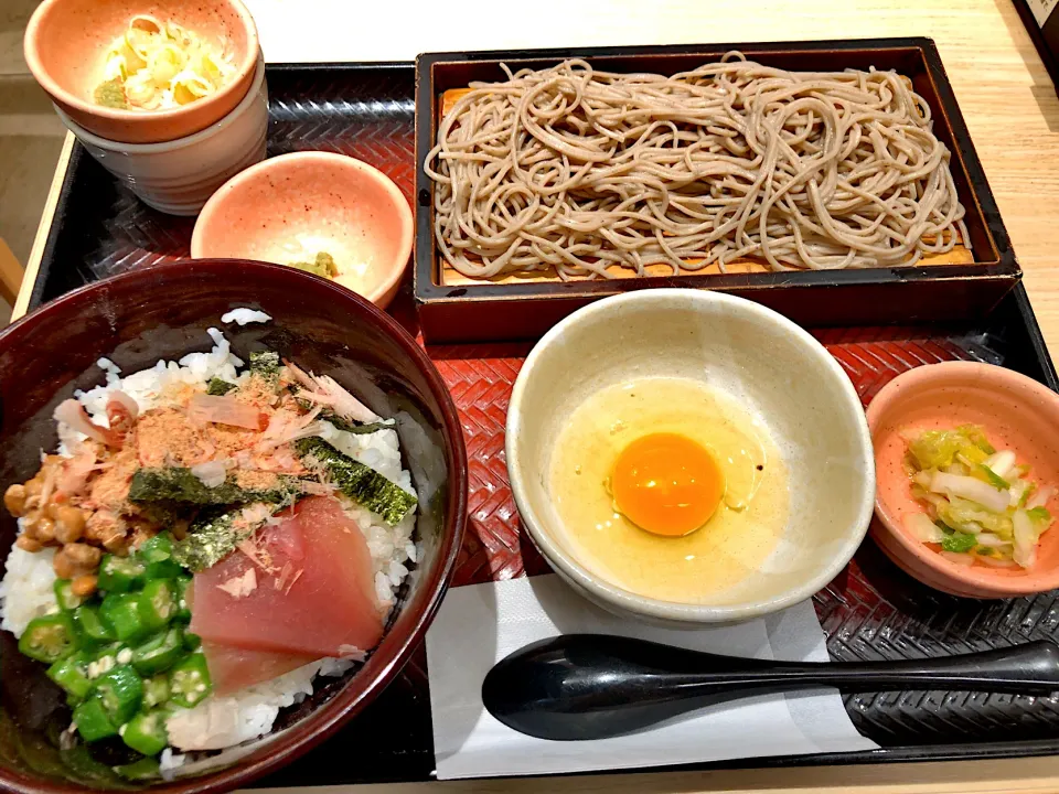 ねばねば丼と蕎麦のセット|T. Wonderさん