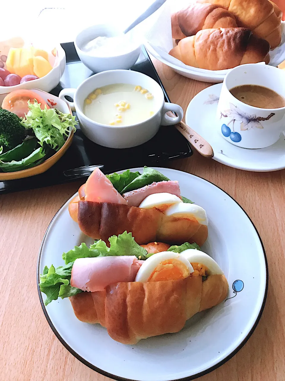 マリンさんの料理 本日も極上～♡湯種ロールパン♡朝ゴパン〜贅沢サンド|とんちんさん