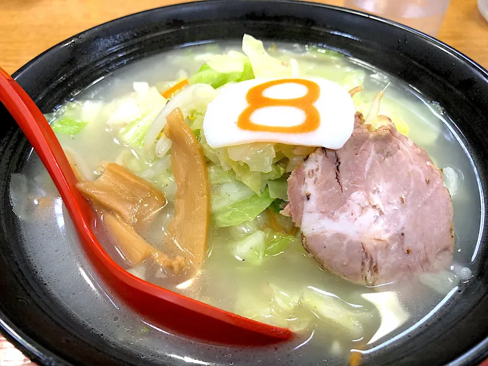 8番ラーメン|にゃ〜141さん