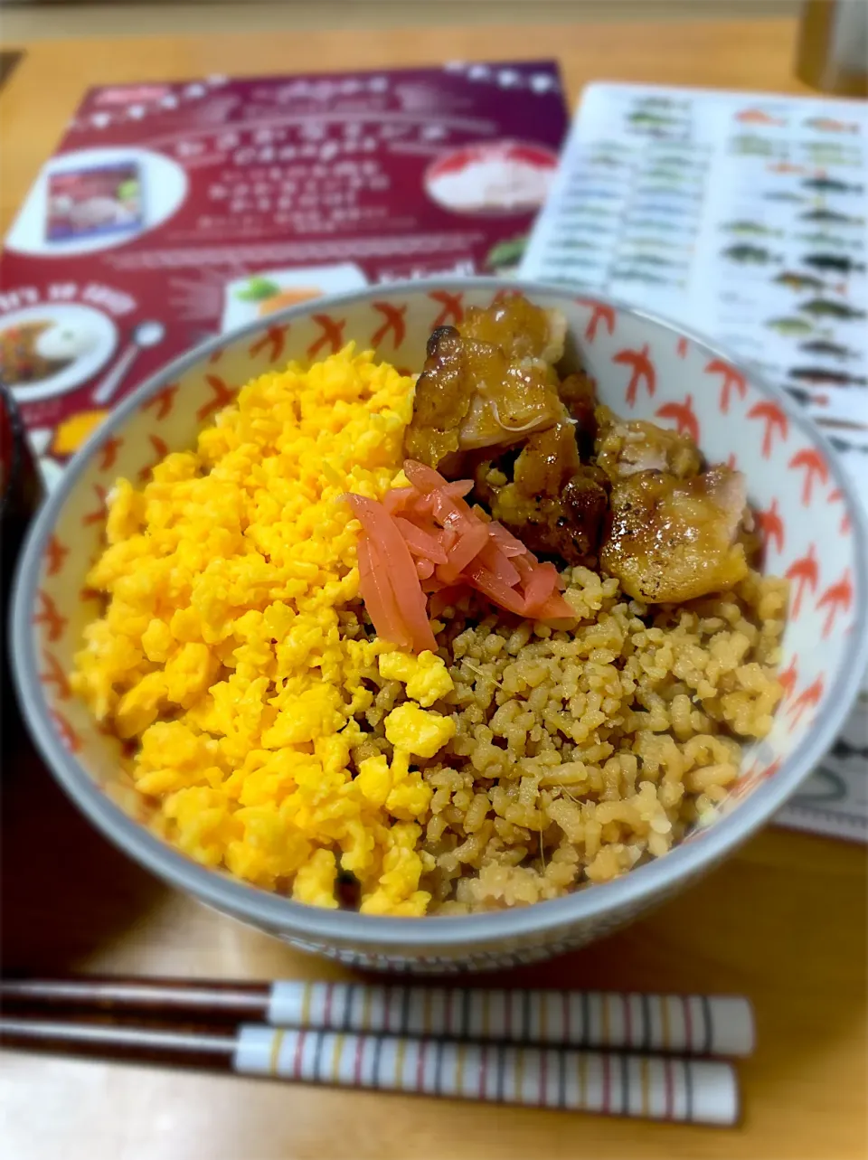 Snapdishの料理写真:おさかなミンチのそぼろ丼🐟|ツナコさん