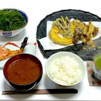 Snapdishの料理写真:今夜の10分支度ごはん😋|りざ～どんさん