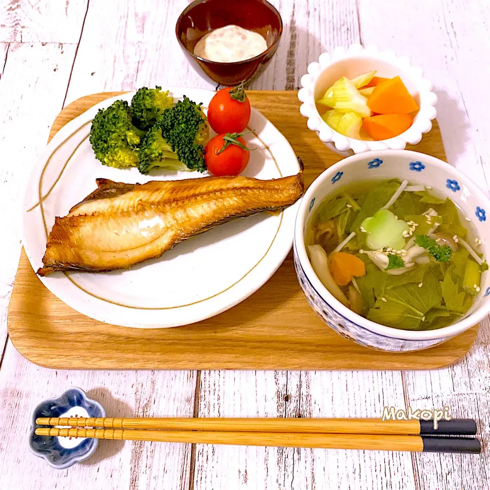 夕飯(^^)♪#遅く帰って来る旦那さんの作り置き定食|まこぴ～♪さん