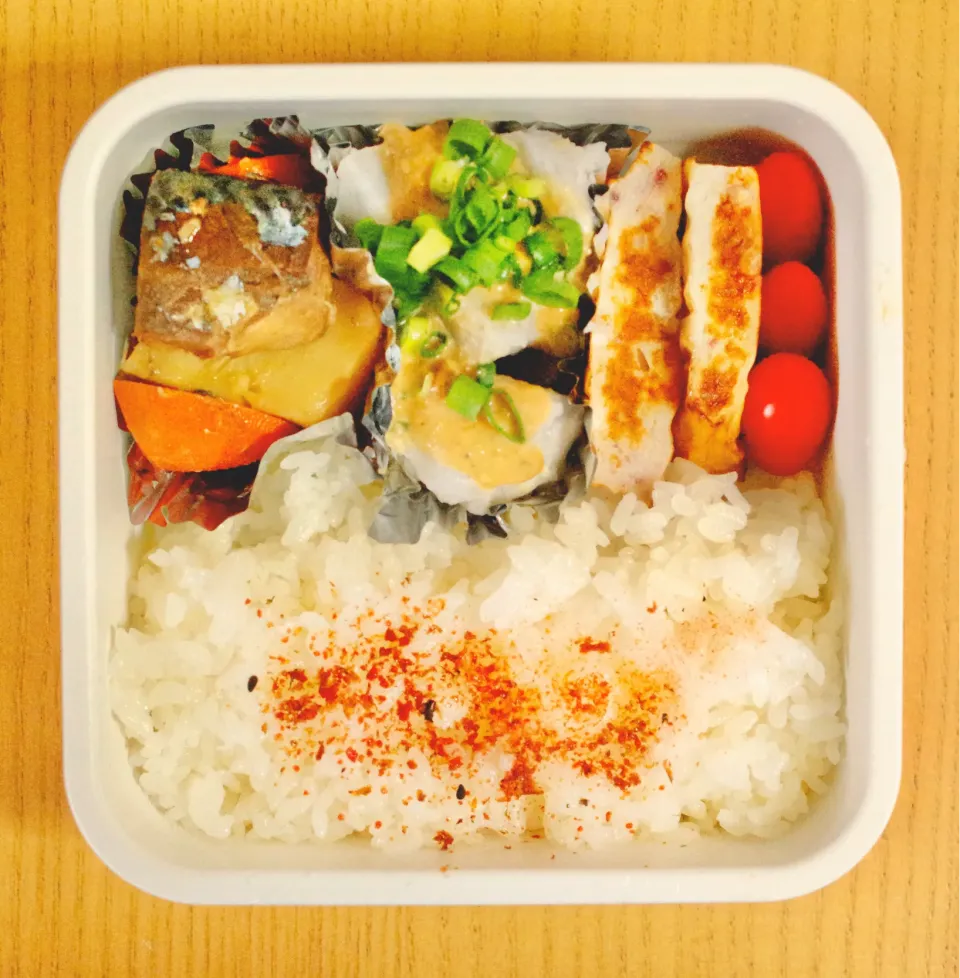 今日のお弁当　サバ缶の煮物　ネギ味噌里芋|walnutさん