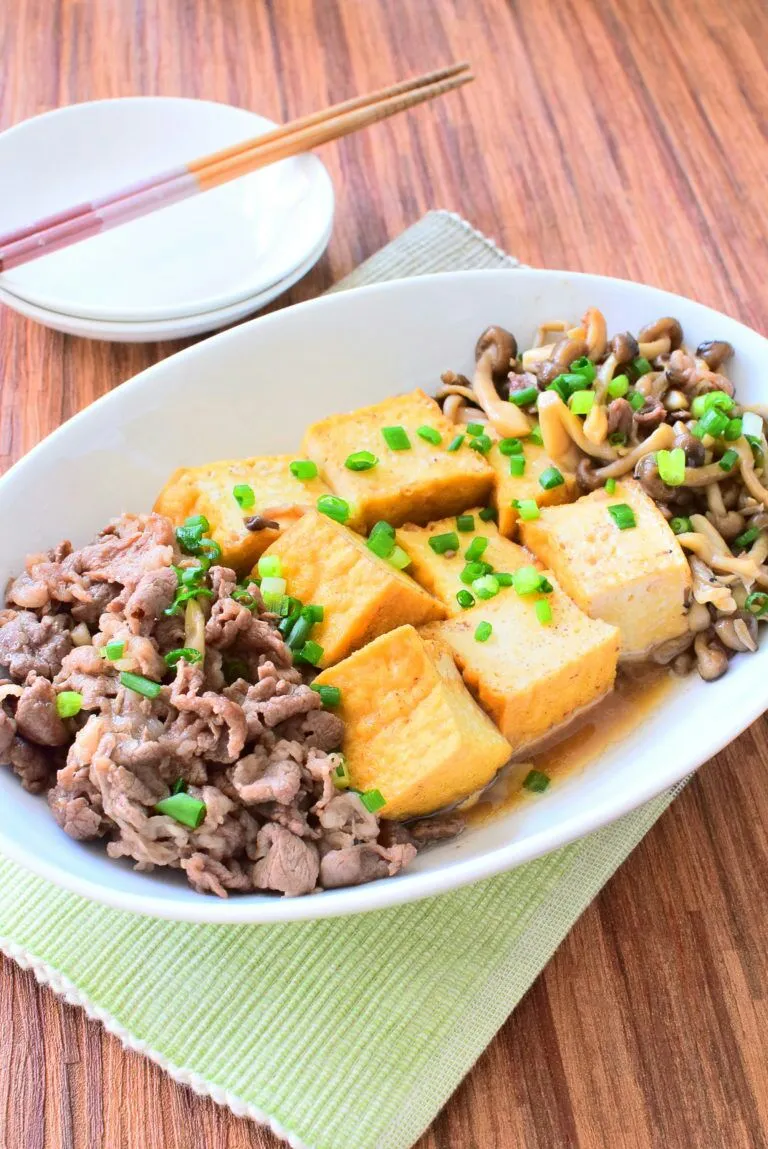 がっつり食べれる！牛肉と厚揚げの煮物のレシピ|アマイモノ・クウ蔵さん