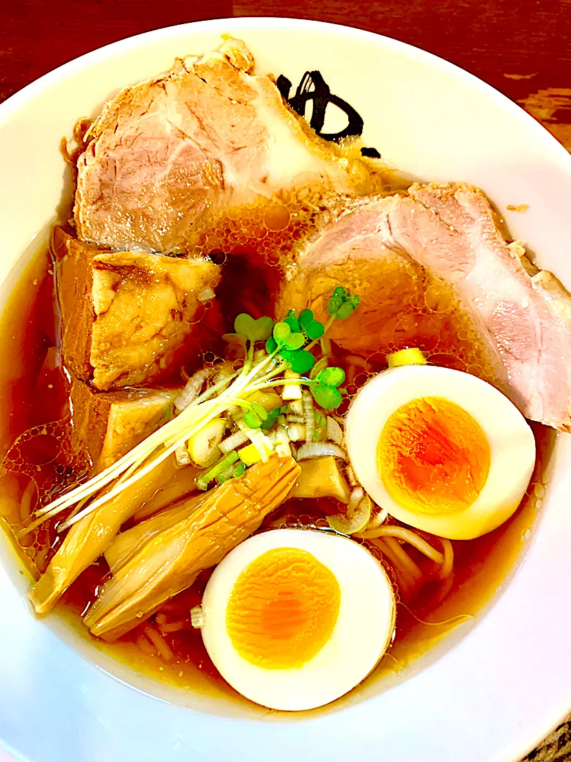 Snapdishの料理写真:淡麗煮干特製醤油ラーメン|yさん