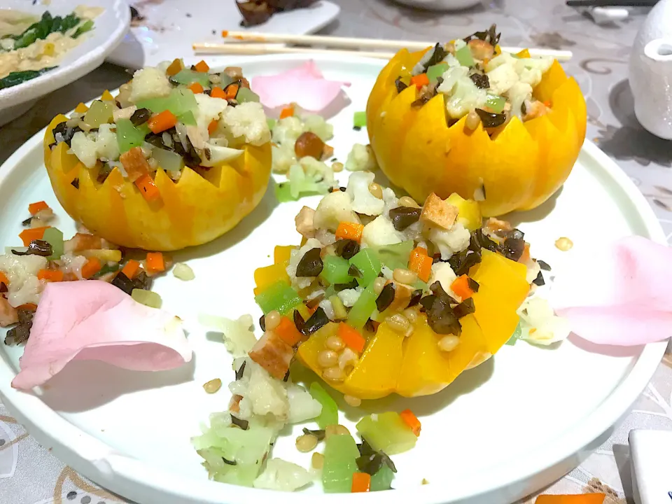 Fried assorted vegetables in pumpkin|Sky Blueさん