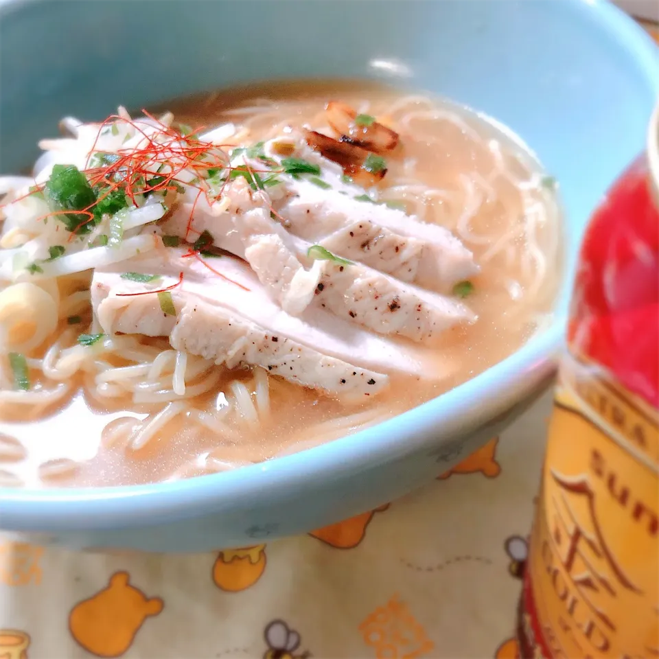 日曜日の夕食＊喜多方味噌ラーメン＊鶏チャーシュー入り|ぁゃ🍃さん