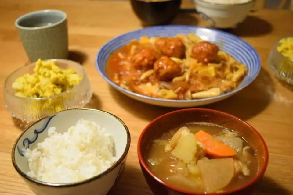 甘酢肉団子のケチャップ煮|うにんぱすさん