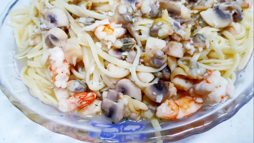 seafood linguine|steven z.y.さん