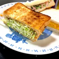 キャベツたっぷりサンドイッチ🥪|男飯〆HIROさん