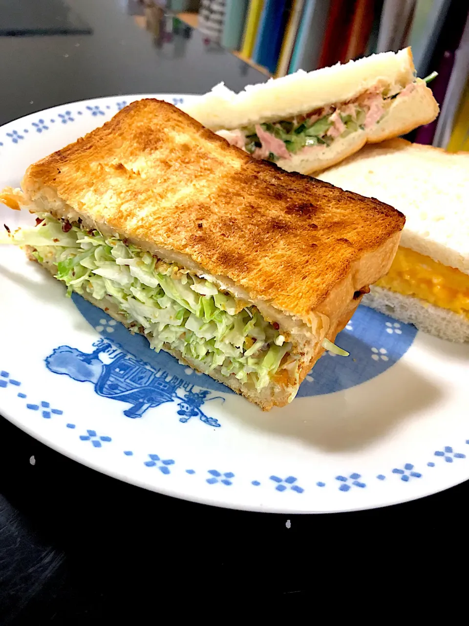 キャベツたっぷりサンドイッチ🥪|男飯〆HIROさん