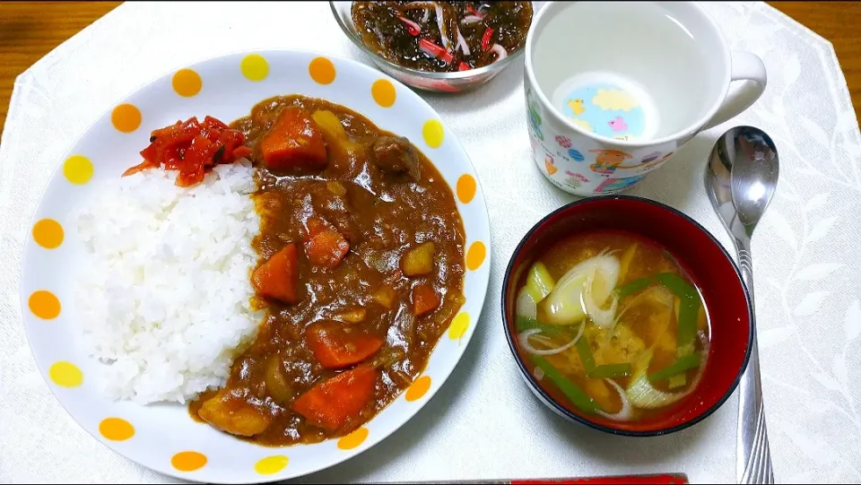 11/24の夕食
ビーフカレー🍛|卯月さん