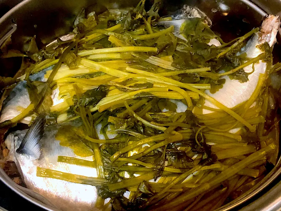 鯖と芹の蒸し物。ポン酢をかけて|tesasakiさん