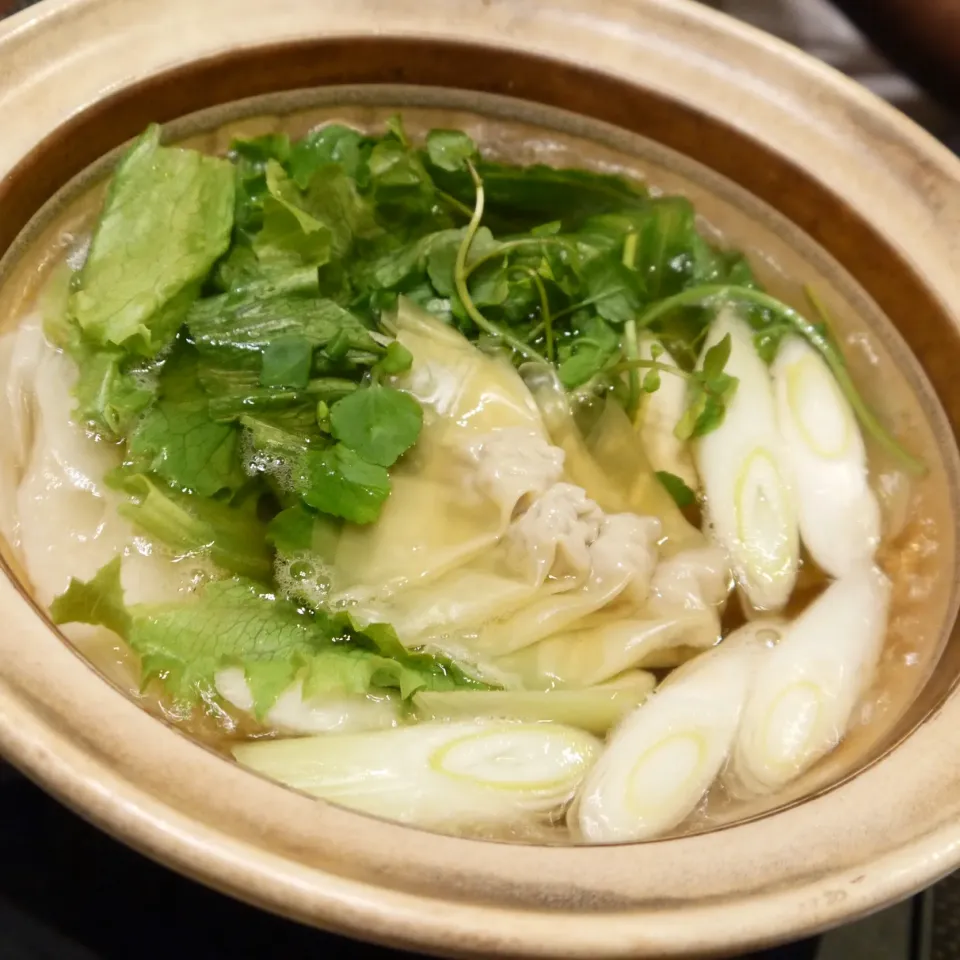 ワンタンと野菜の鍋|麻紀子さん