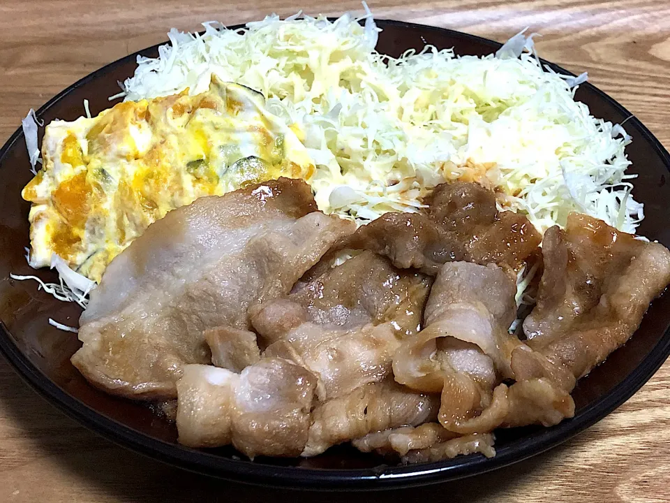 今日の夕食 ☆豚の生姜焼き|まぁたんさん