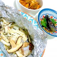 秋鮭のキノコたっぷり包み焼き