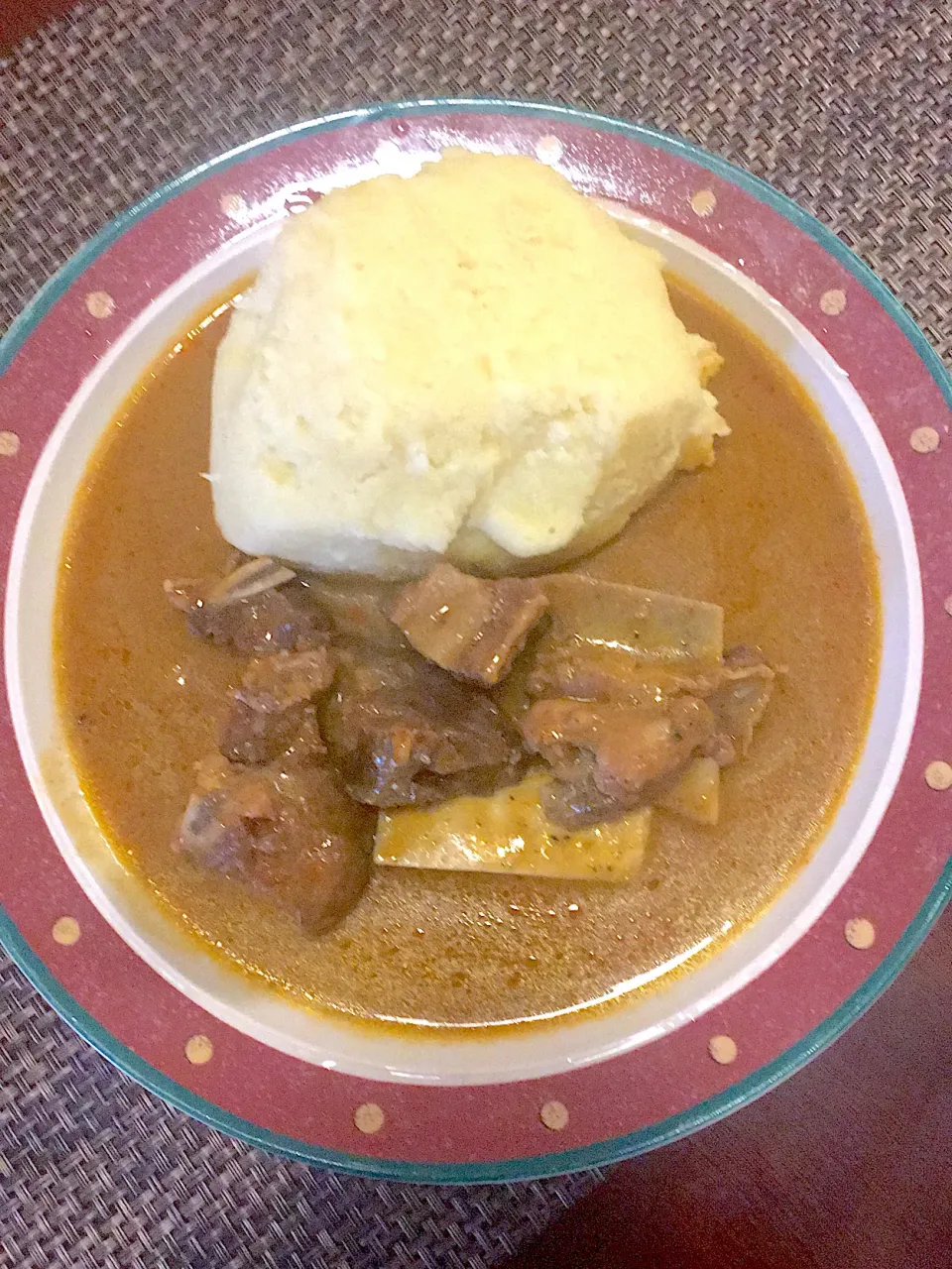 Snapdishの料理写真:South Sudanese food beef with little power okra with peanut butter and assida # Akilhilutaafrika#|wosuk2019さん