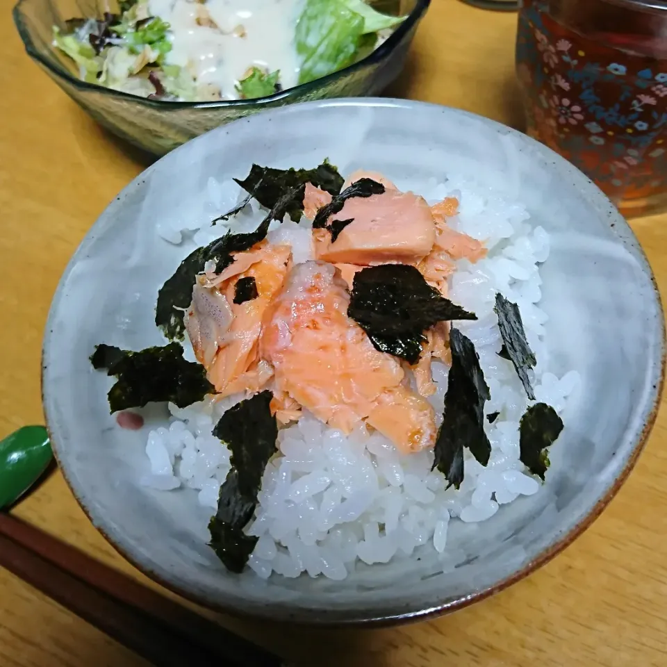 鮭のっけごはん🍚|しまだ ちえこさん