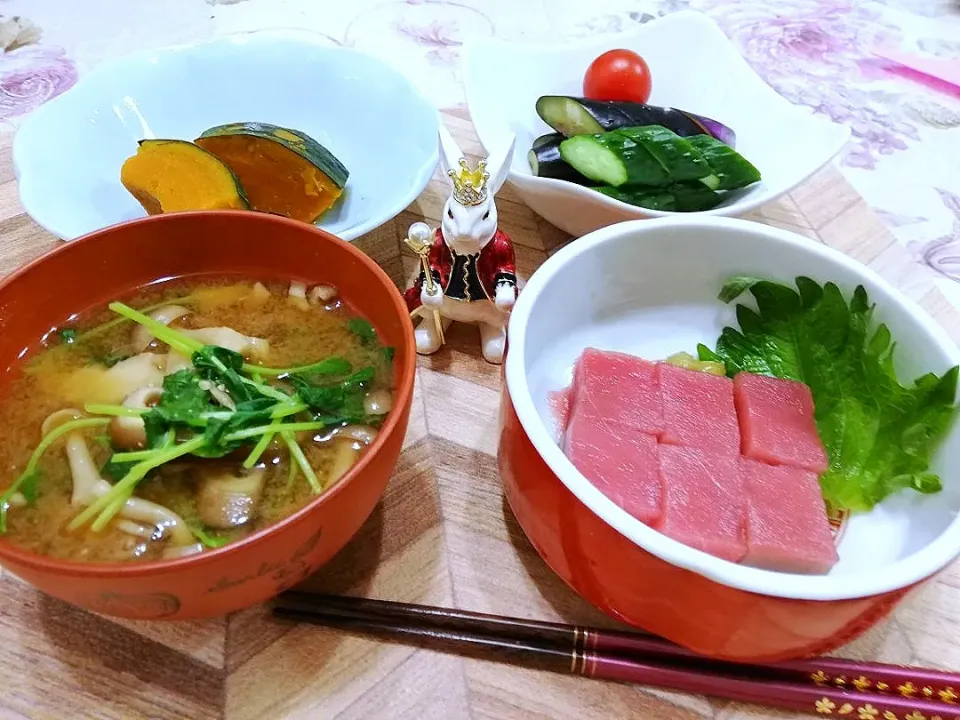 Snapdishの料理写真:'19.11 /26
今夜はお刺身定食😋|たえさん