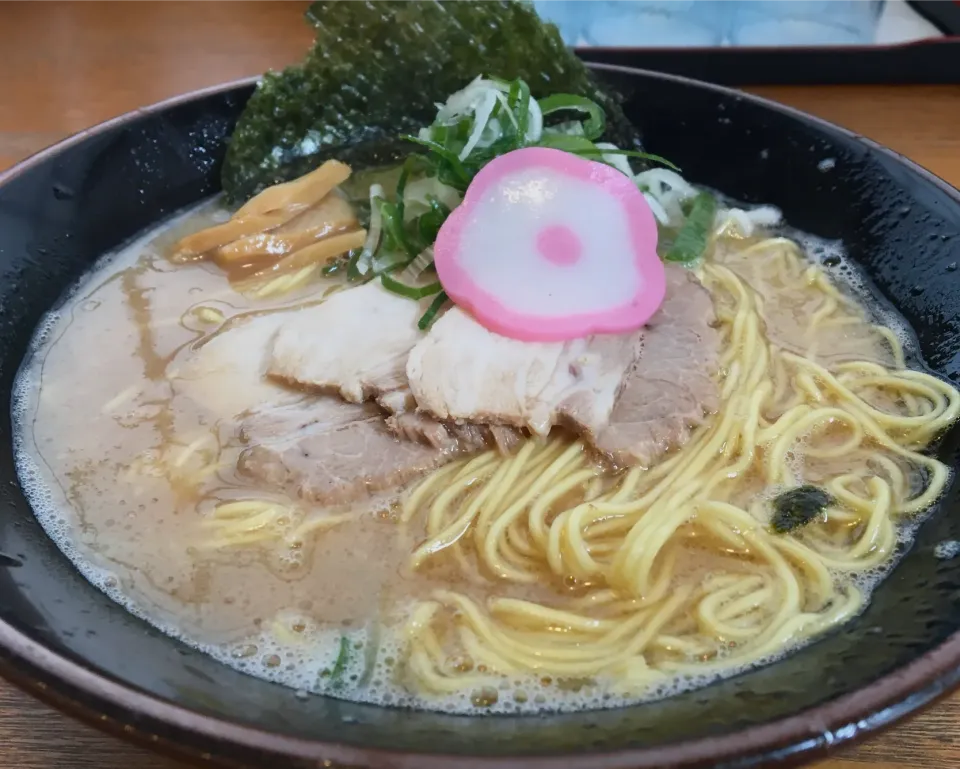 昼ごはん☀️☀️🔆断酒229日目                         中華蕎麦・和歌山ラーメン|ぽんたさん