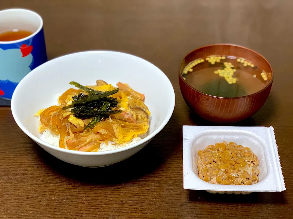 🌸 1人ごはん🍽 たまご丼 🌸|たんちゃんさん