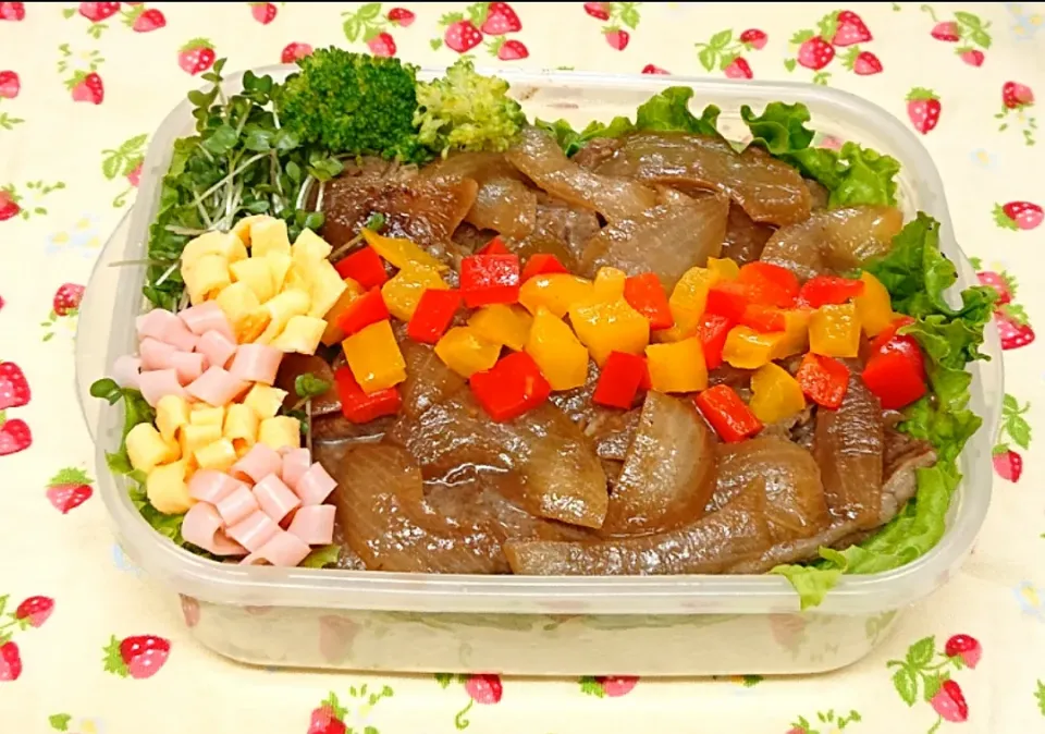 焼肉のっけ弁当❤️|みちゅあしさん