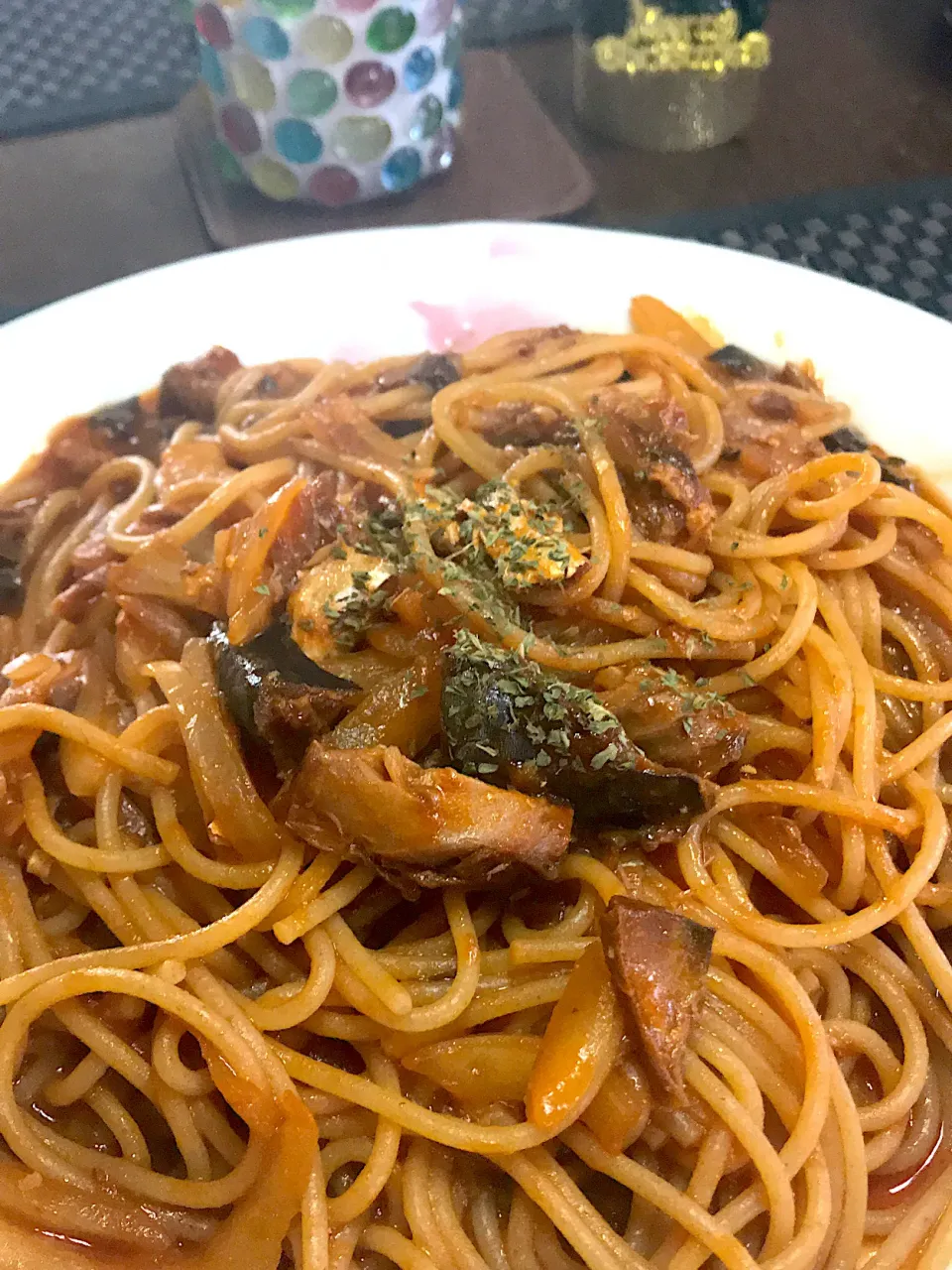 定番『鯖の味噌煮缶とトマトケチャップで作るパスタ🍝|ま〜てぃんさん