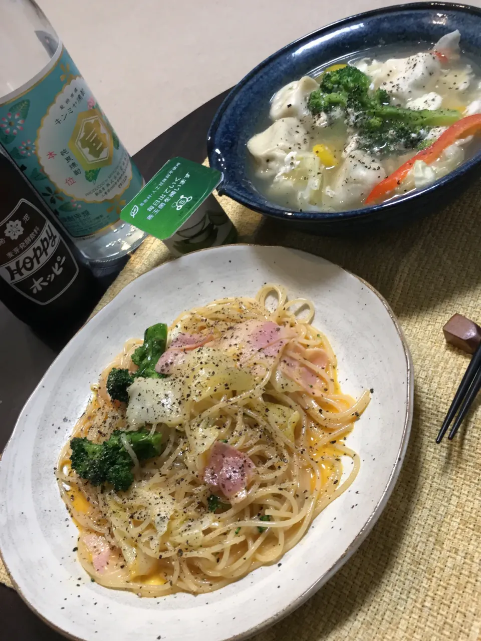 カルボナーラと餃子スープ|くろさん