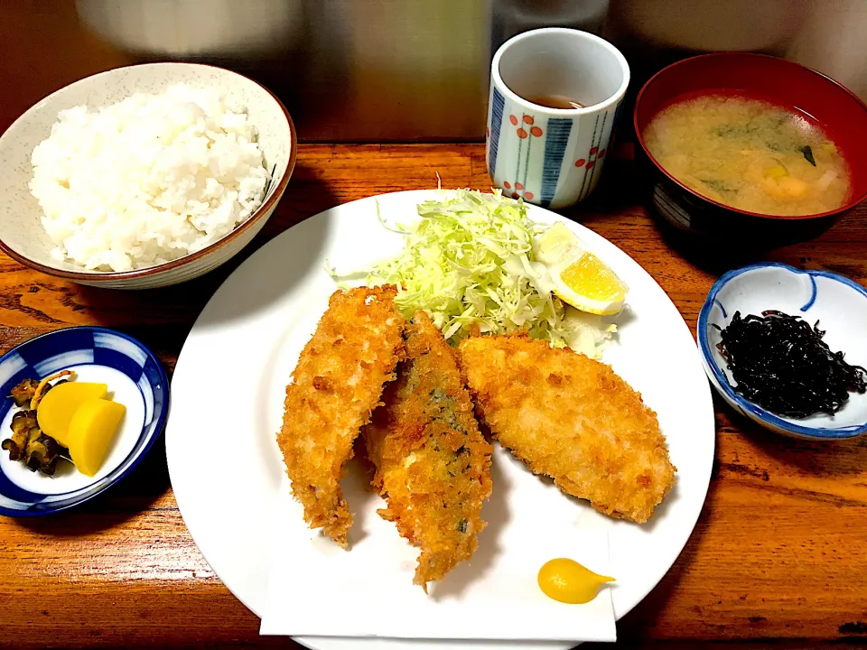 ふわふわアジフライ定食　　千住市場　いしはし食堂　950|Noriyuki Saitoさん