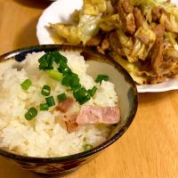 カマン飯と大豆のお肉の野菜炒め