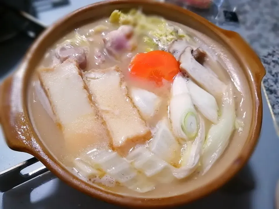 甘酒✖️中華だし
鶏肉と厚揚げのお鍋|あぁちゃんさん