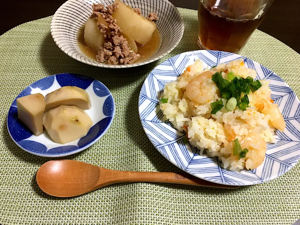 大根そぼろあん、里芋煮、海老ピラフ|ちぐあささん