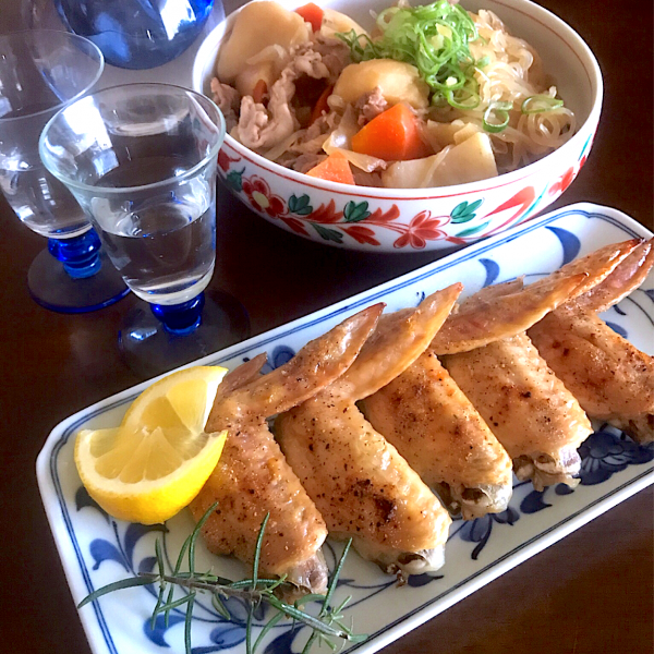 1000投稿達成おめでとうナナさんの料理 手羽元の塩ニンニクグリル 手羽先グリルと肉じゃがでお疲れ様 とんちん Snapdish スナップディッシュ Id Jfxnpa