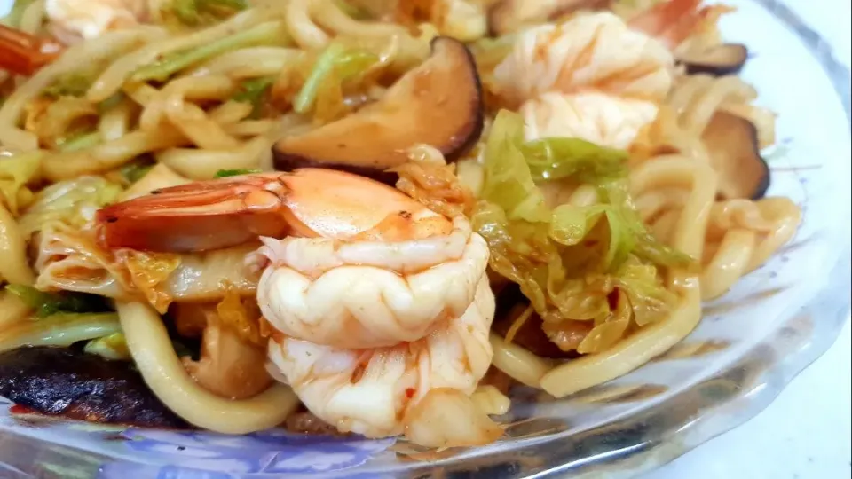 stir-fried udon noodle|steven z.y.さん