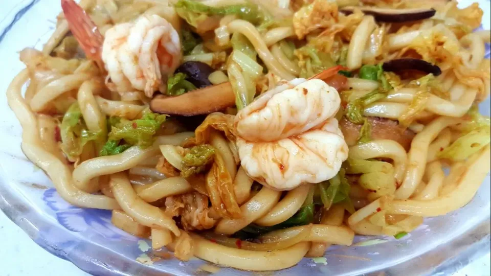 stir-fried udon noodle|steven z.y.さん