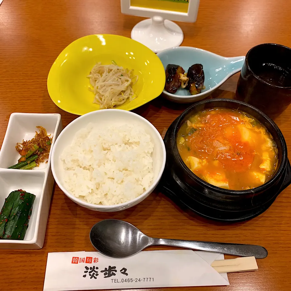 Snapdishの料理写真:スンドゥブ定食|ともこさん