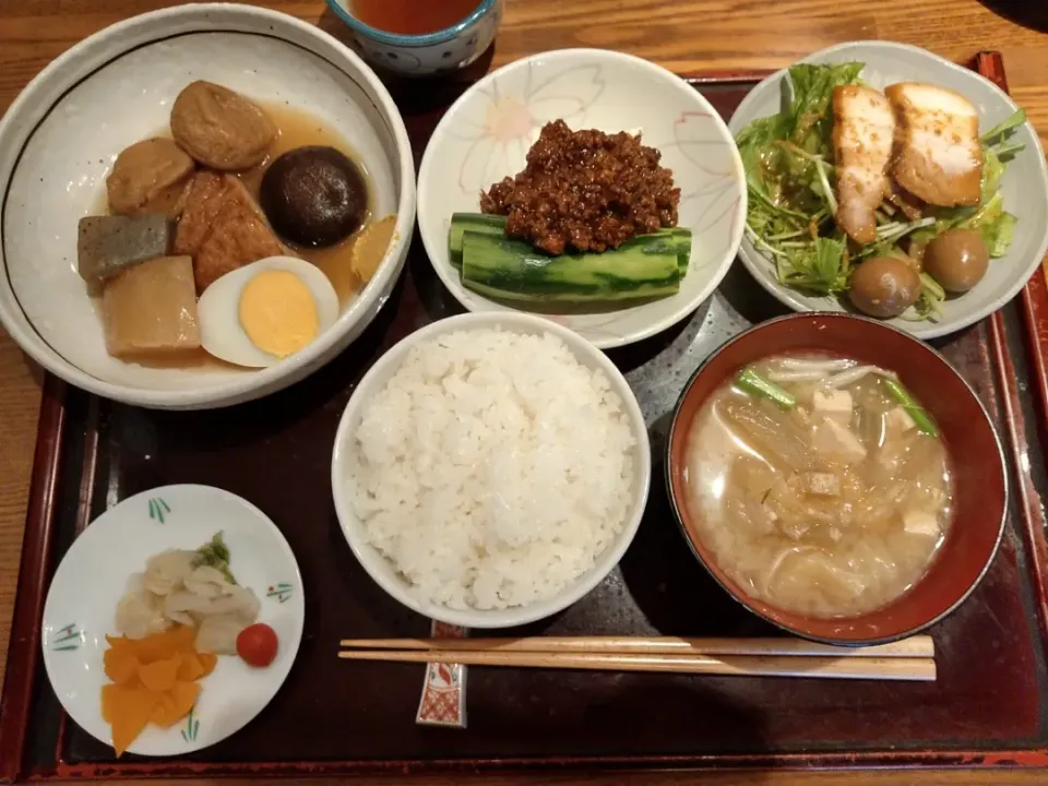 Snapdishの料理写真:飯田橋で大満足のランチ|norimomoさん