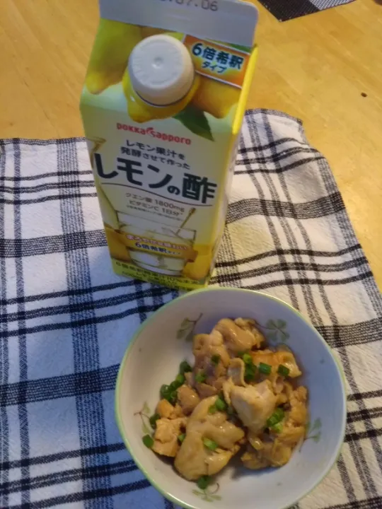 鶏肉のレモンのお酢を使った柔らか和風風味|Sakuraちゃんさん