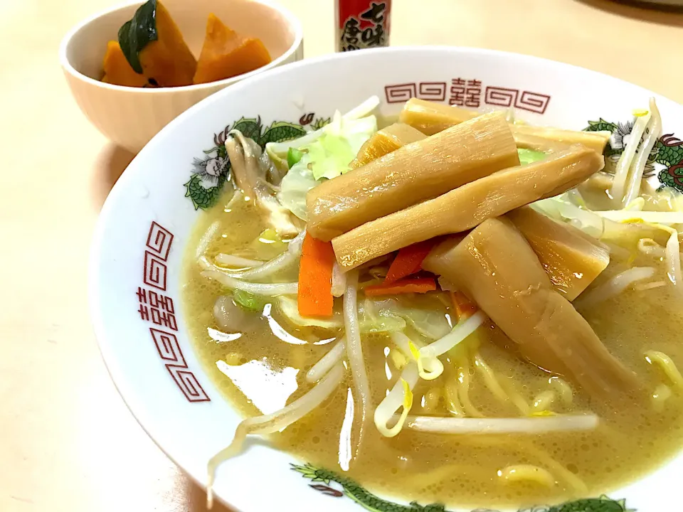 アイランド食品の生ラーメンで　札幌　千寿　味噌ラーメン|マハロ菊池さん