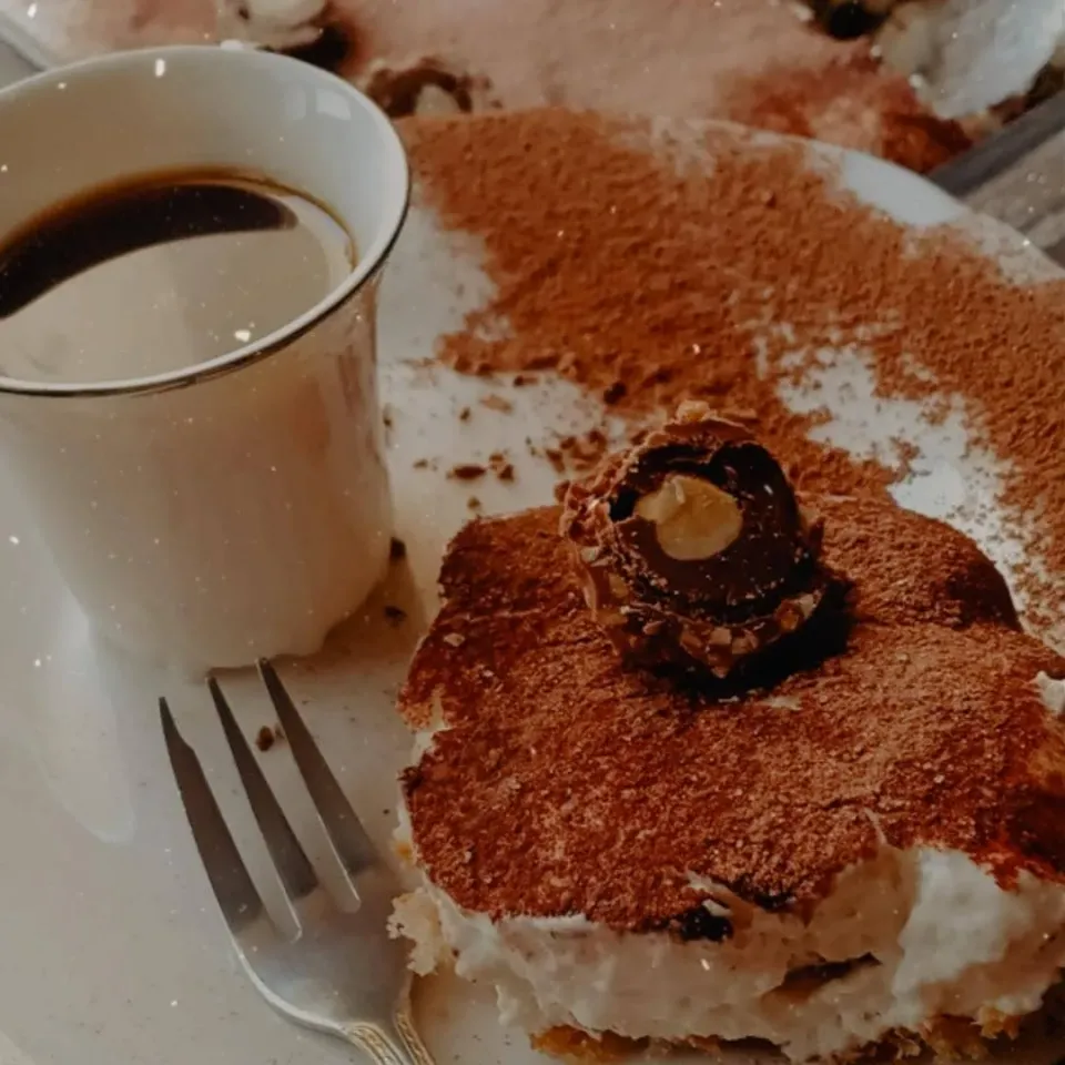 Snapdishの料理写真:Eggless Tiramisu ❤️|Bmasry95さん