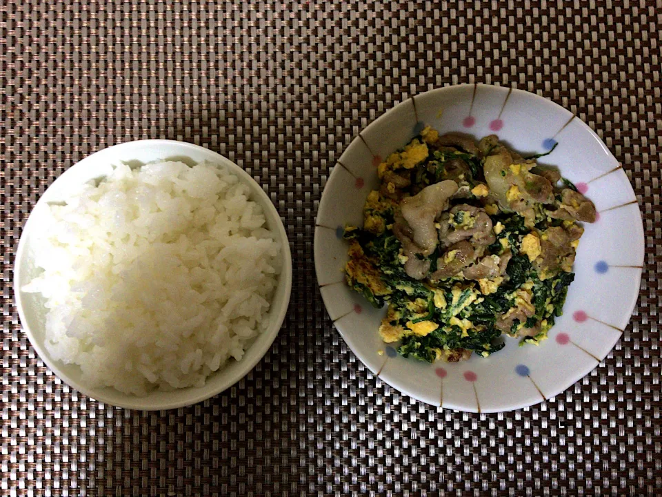 豚肉小松菜玉子炒め(ハーフ)ご飯|ばーさんさん