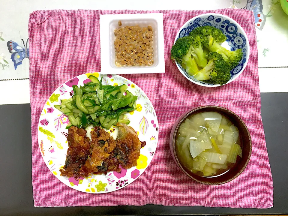 Snapdishの料理写真:鯖の竜田揚げのご飯|みよさん