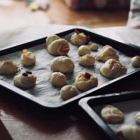 子供が成形したパン