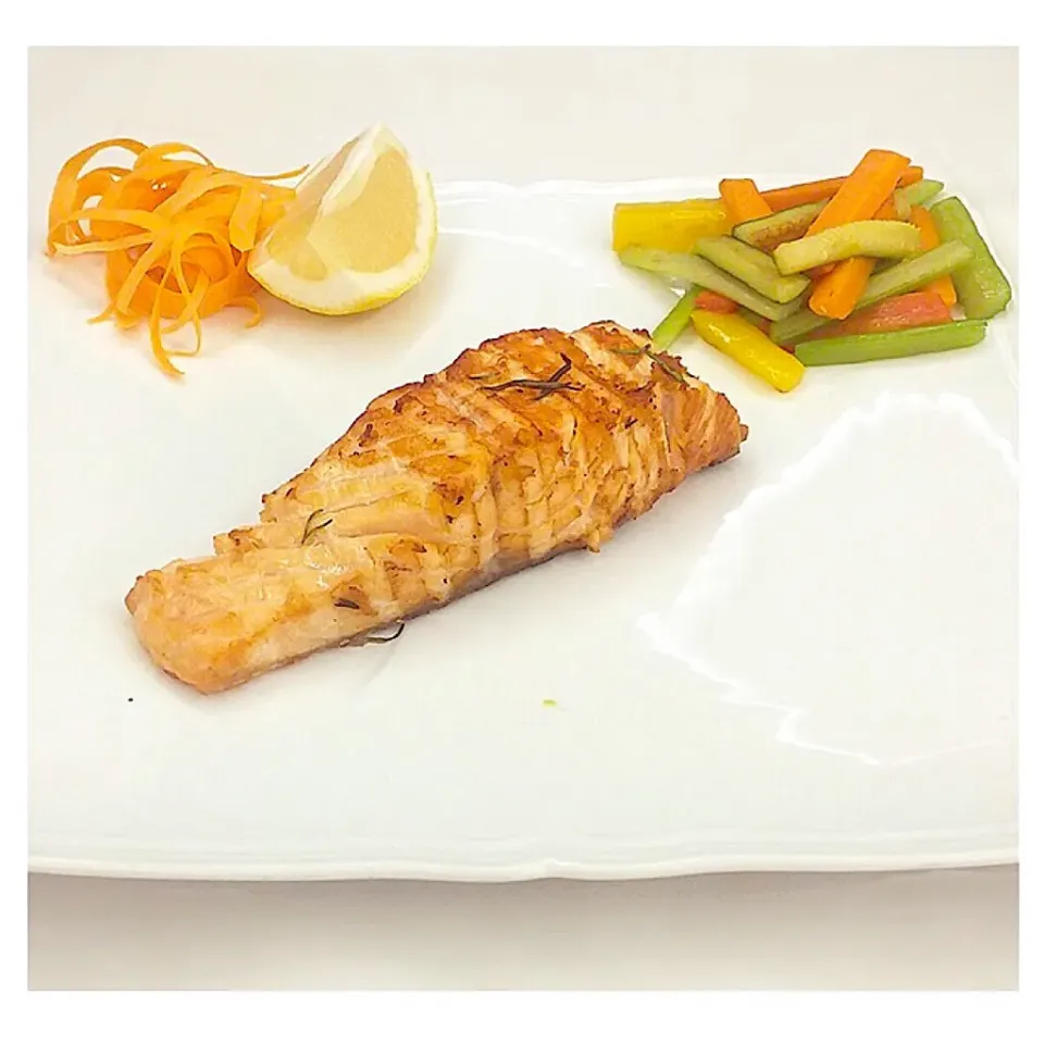 Salmone|Marecrudo Milanoさん