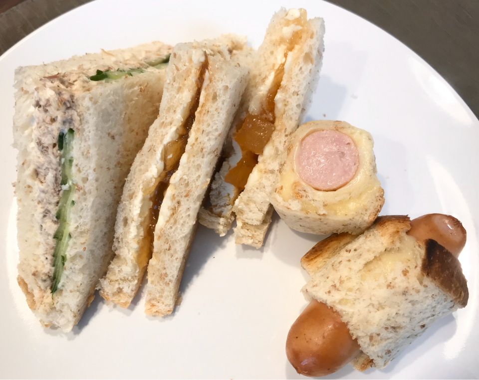 食パンで サンドイッチとソーセージロール やにゃ Snapdish スナップディッシュ Id Vm9r1a