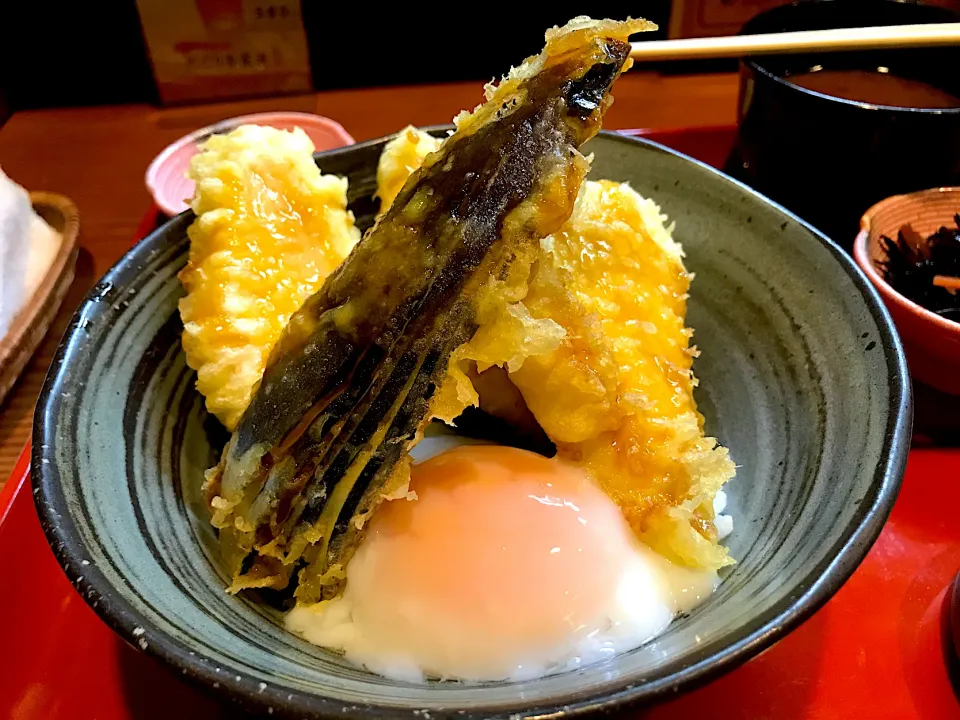 厚切りとり天丼　半熟卵のせ|なお🅿️さん