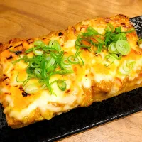 グランメゾン東京で、尾花さんがりんこさん家で作っていた、厚揚げのネギ味噌チーズ焼き✨