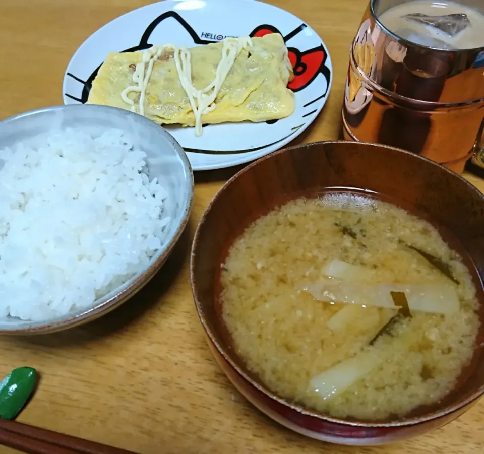 Makokoさんの納豆オムレツ
朝ごはんに作ってみた🍚|しまだ ちえこさん